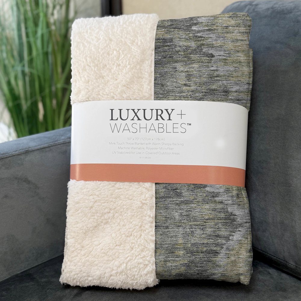 Premium Machine Washable ASB767 Gray 50" x 70" Sherpa Throw Blanket. Picture 3