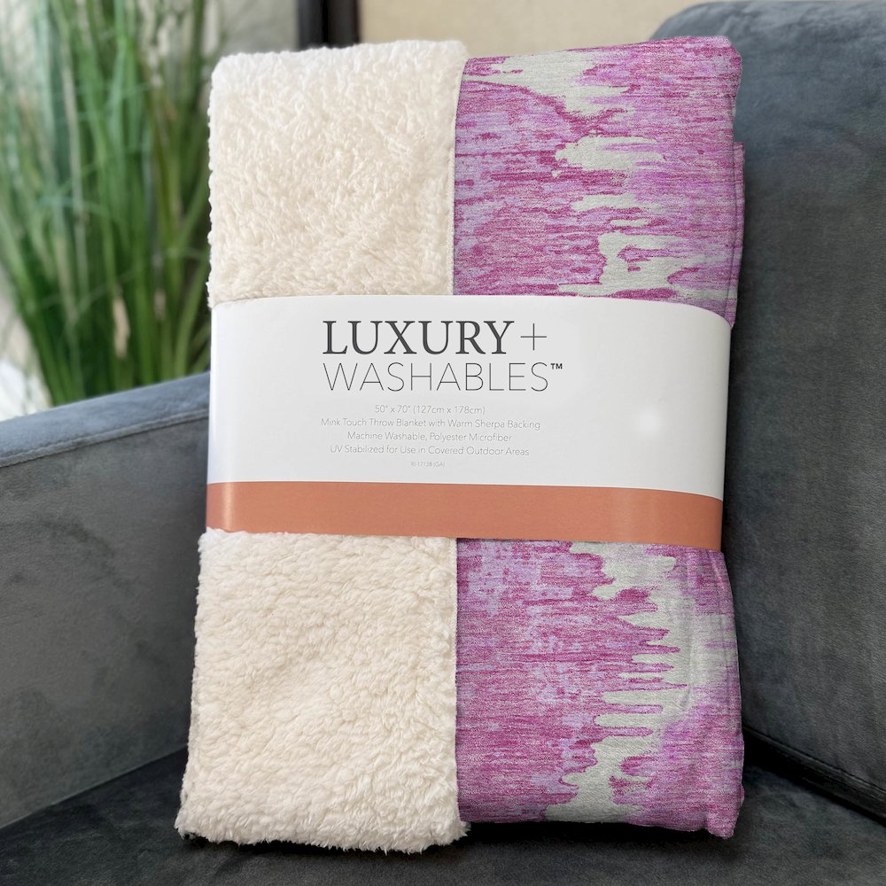 Premium Machine Washable ASB767 Pink 50" x 70" Sherpa Throw Blanket. Picture 3