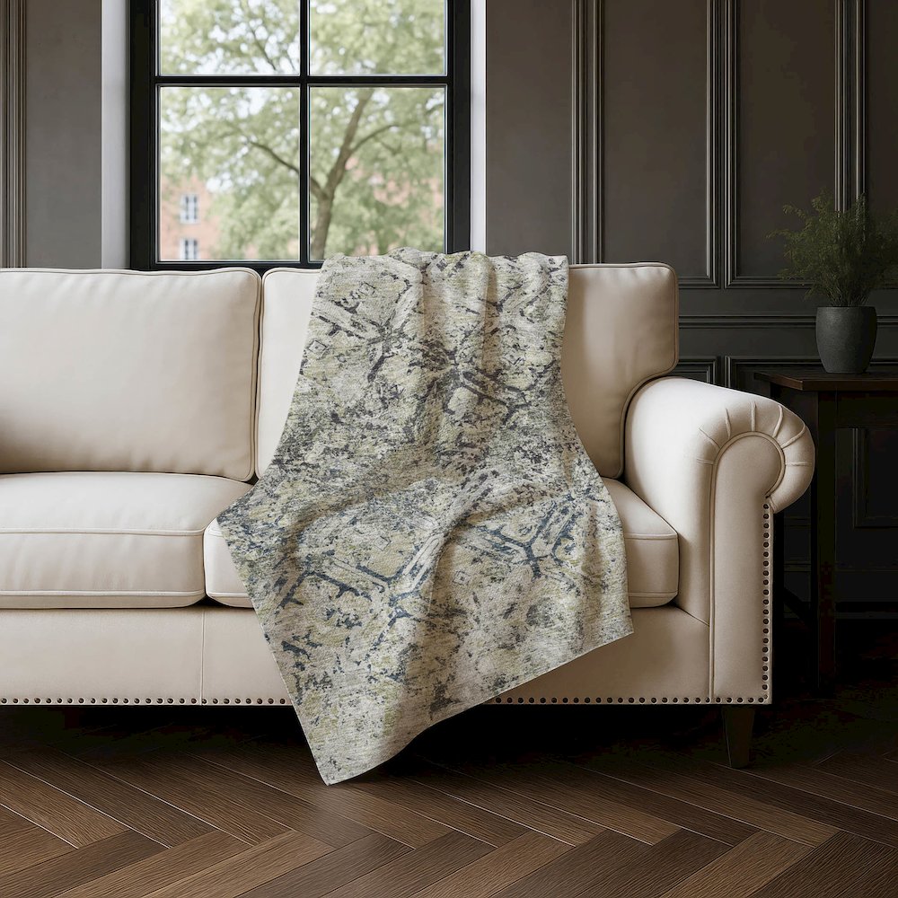 Premium Machine Washable ASB768 Silver 50" x 70" Sherpa Throw Blanket. Picture 4