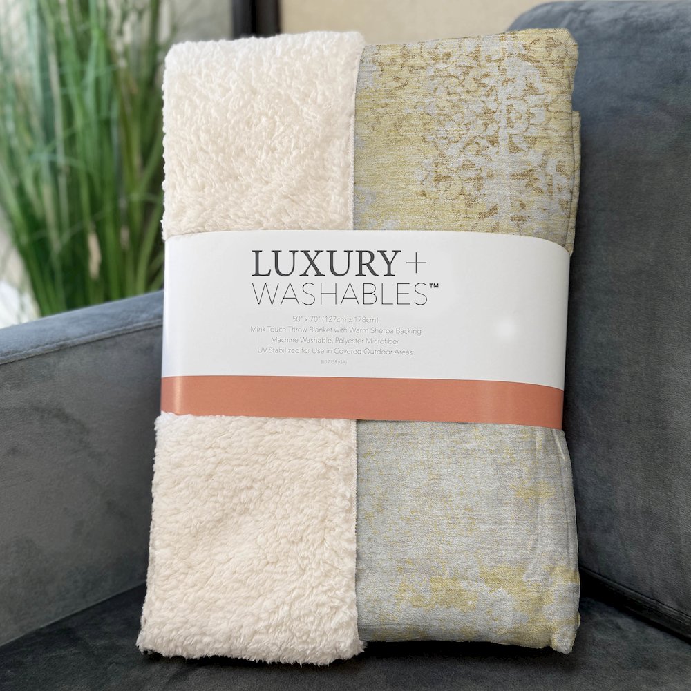 Premium Machine Washable ASB769 Gold 50" x 70" Sherpa Throw Blanket. Picture 3