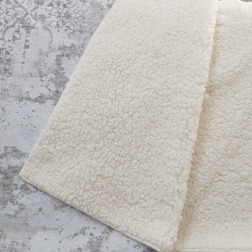 Premium Machine Washable ASB769 Ivory 50" x 70" Sherpa Throw Blanket. Picture 2
