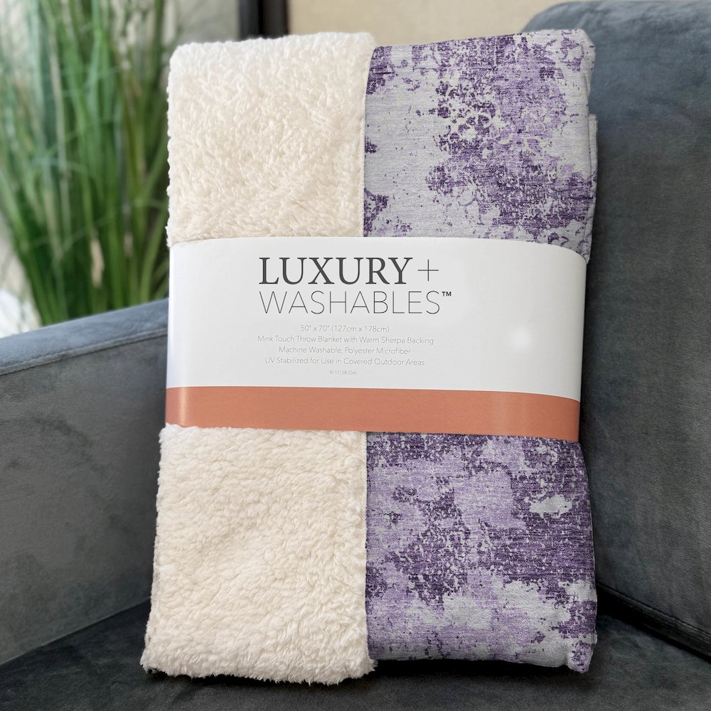 Premium Machine Washable ASB769 Lavender 50" x 70" Sherpa Throw Blanket. Picture 3