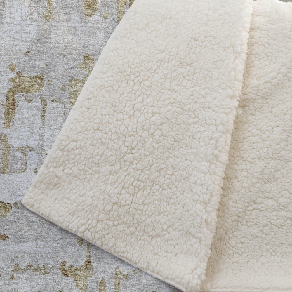 Premium Machine Washable ASB76 Caramel 50" x 70" Sherpa Throw Blanket. Picture 2