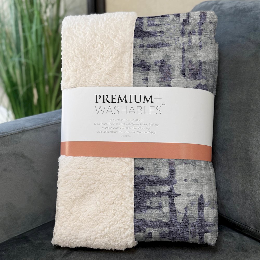 Premium Machine Washable ASB76 Purple 50" x 70" Sherpa Throw Blanket. Picture 3