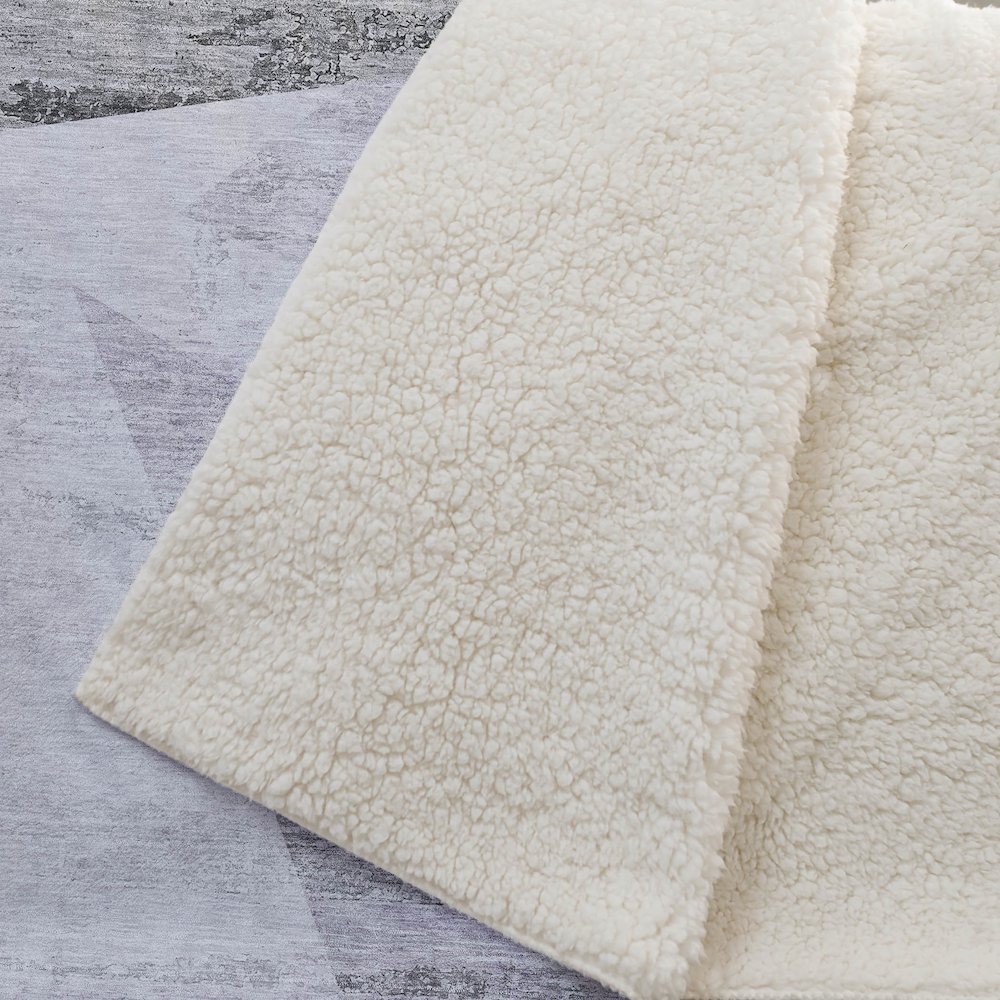 Premium Machine Washable ASB770 Purple 50" x 70" Sherpa Throw Blanket. Picture 2
