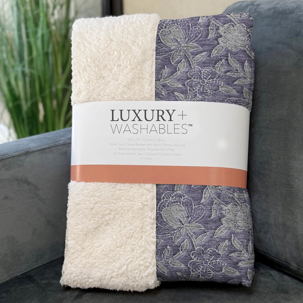 Premium Machine Washable ASB771 Eggplant 50" x 70" Sherpa Throw Blanket. Picture 3