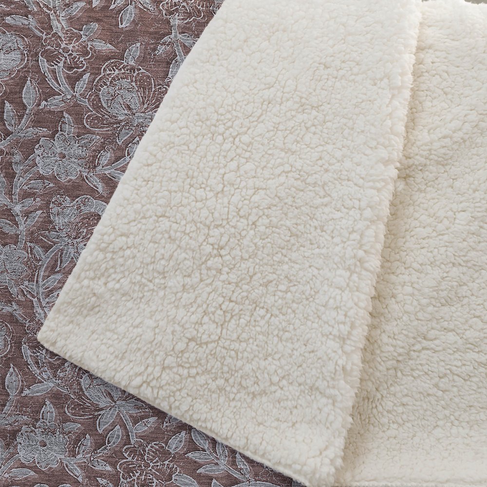 Premium Machine Washable ASB771 Paprika 50" x 70" Sherpa Throw Blanket. Picture 2