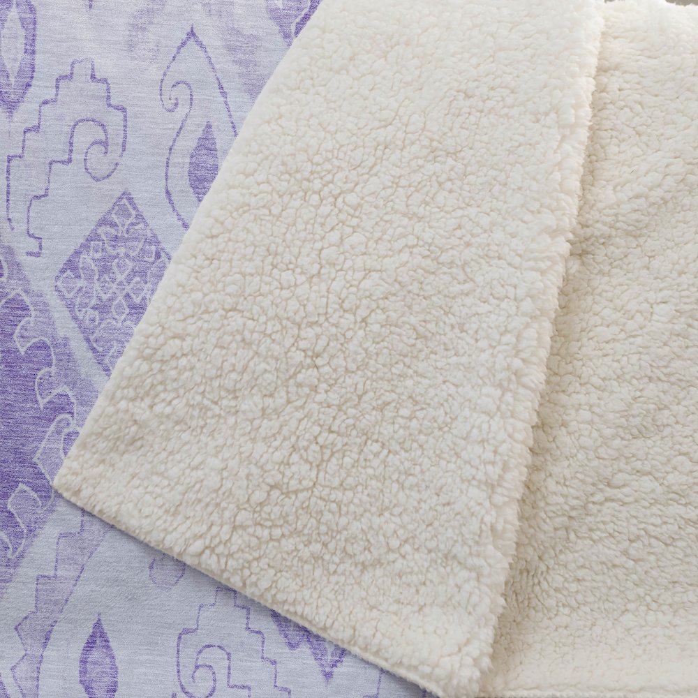 Premium Machine Washable ASB776 Purple 50" x 70" Sherpa Throw Blanket. Picture 2