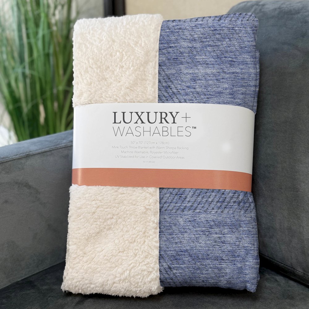 Premium Machine Washable ASB777 Blue 50" x 70" Sherpa Throw Blanket. Picture 3