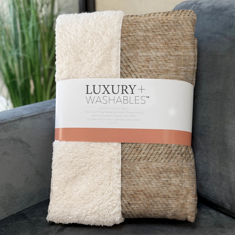 Premium Machine Washable ASB777 Copper 50" x 70" Sherpa Throw Blanket. Picture 3
