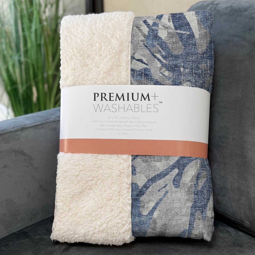 Premium Machine Washable ASB77 Blue 50" x 70" Sherpa Throw Blanket. Picture 3