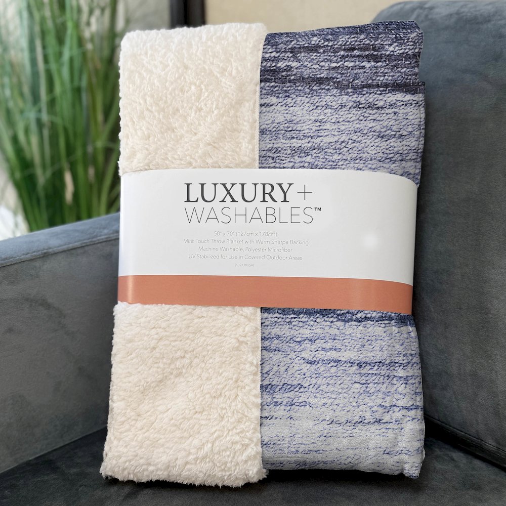 Premium Machine Washable ASB786 Blue 50" x 70" Sherpa Throw Blanket. Picture 3