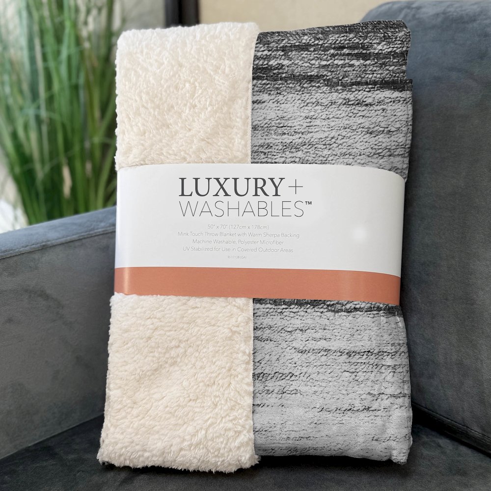 Premium Machine Washable ASB786 Gray 50" x 70" Sherpa Throw Blanket. Picture 3