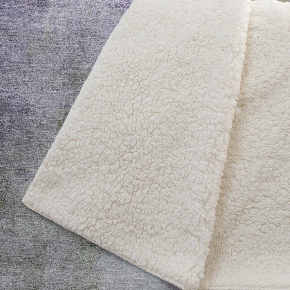 Premium Machine Washable ASB787 Purple 50" x 70" Sherpa Throw Blanket. Picture 2