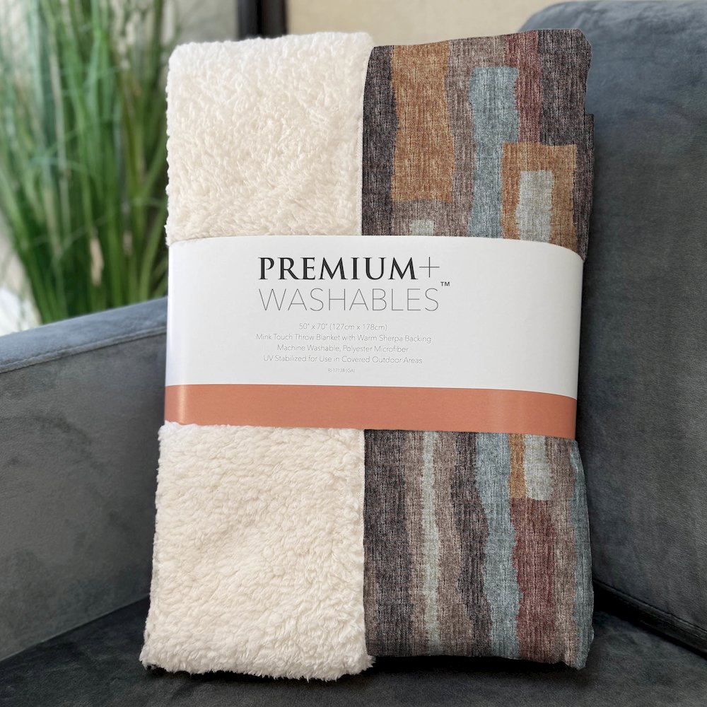 Premium Machine Washable ASB78 Paprika 50" x 70" Sherpa Throw Blanket. Picture 3