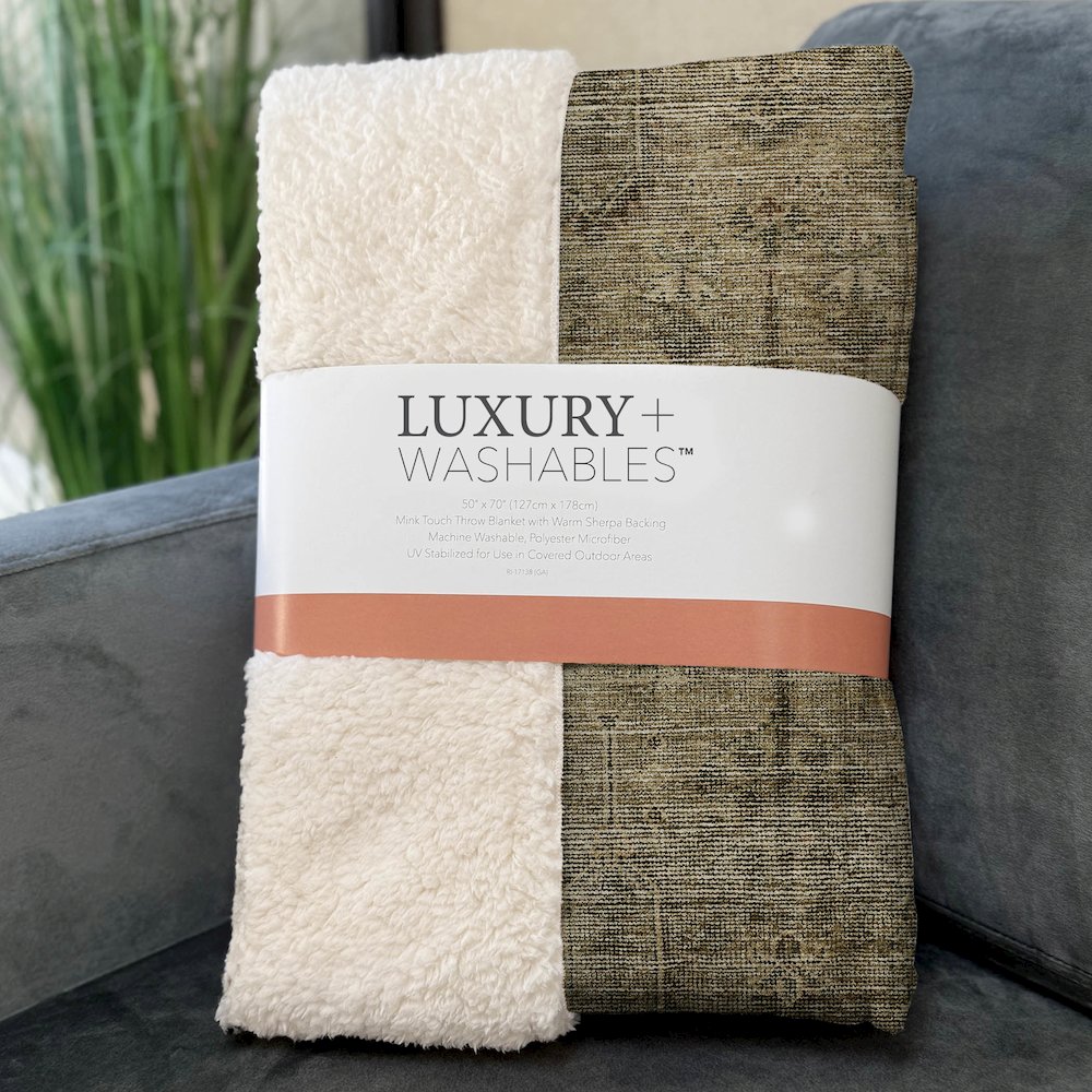 Premium Machine Washable ASB790 Brown 50" x 70" Sherpa Throw Blanket. Picture 3