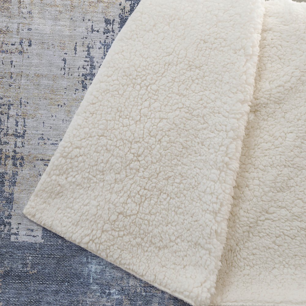 Premium Machine Washable ASB795 Navy 50" x 70" Sherpa Throw Blanket. Picture 2