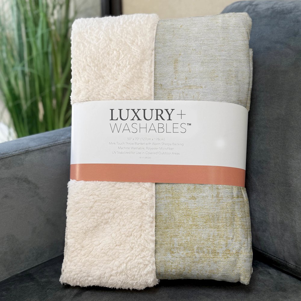 Premium Machine Washable ASB796 Gold 50" x 70" Sherpa Throw Blanket. Picture 3