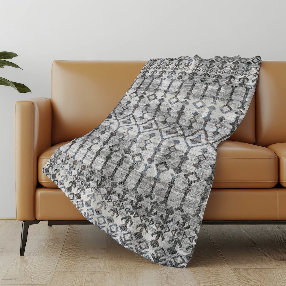 Premium Machine Washable ASB79 Ash 50" x 70" Sherpa Throw Blanket. Picture 4