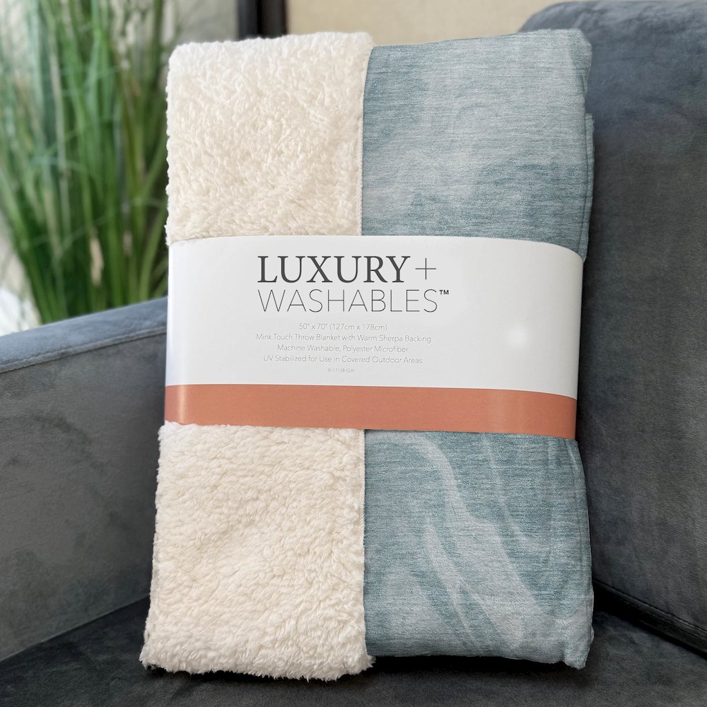 Premium Machine Washable ASB802 Teal 50" x 70" Sherpa Throw Blanket. Picture 3