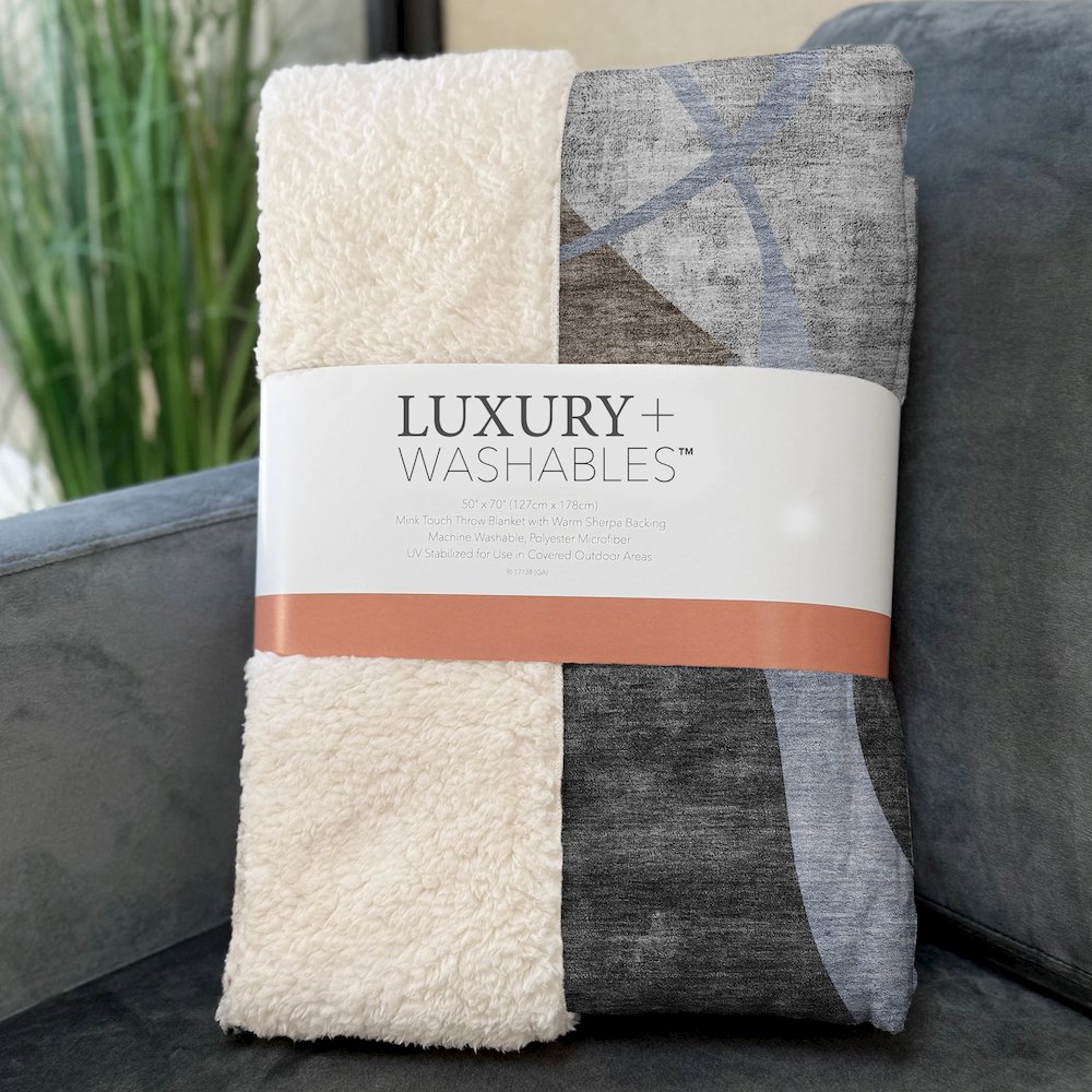 Premium Machine Washable ASB804 Chocolate 50" x 70" Sherpa Throw Blanket. Picture 3