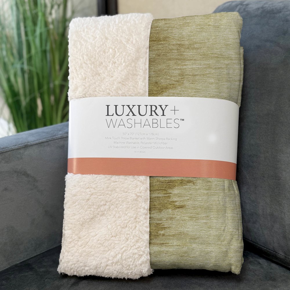 Premium Machine Washable ASB806 Gold 50" x 70" Sherpa Throw Blanket. Picture 3