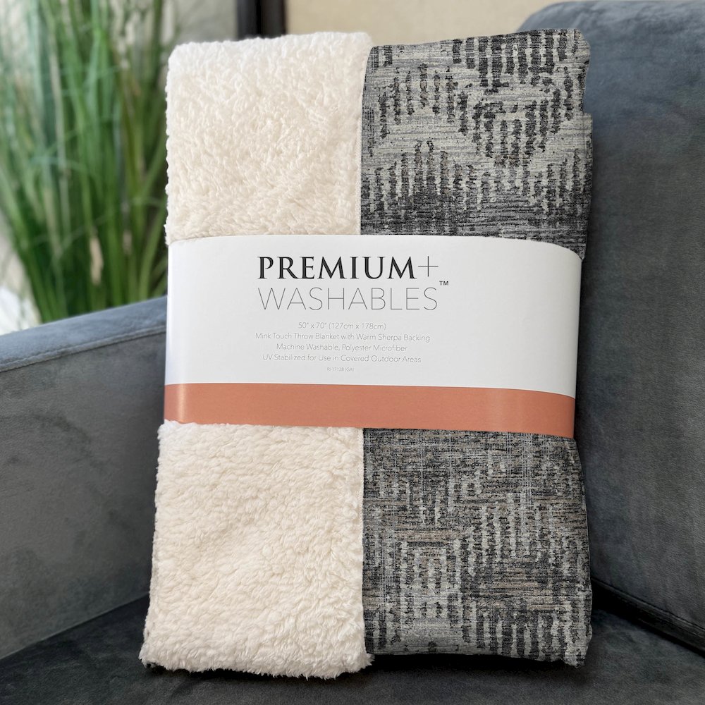 Premium Machine Washable ASB80 Shadow 50" x 70" Sherpa Throw Blanket. Picture 3