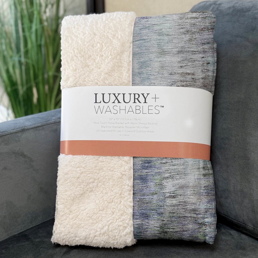 Premium Machine Washable ASB813 Green 50" x 70" Sherpa Throw Blanket. Picture 3