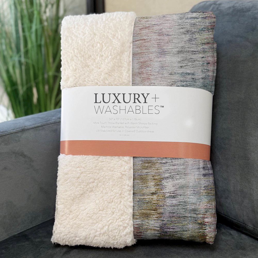 Premium Machine Washable ASB813 Plum 50" x 70" Sherpa Throw Blanket. Picture 3