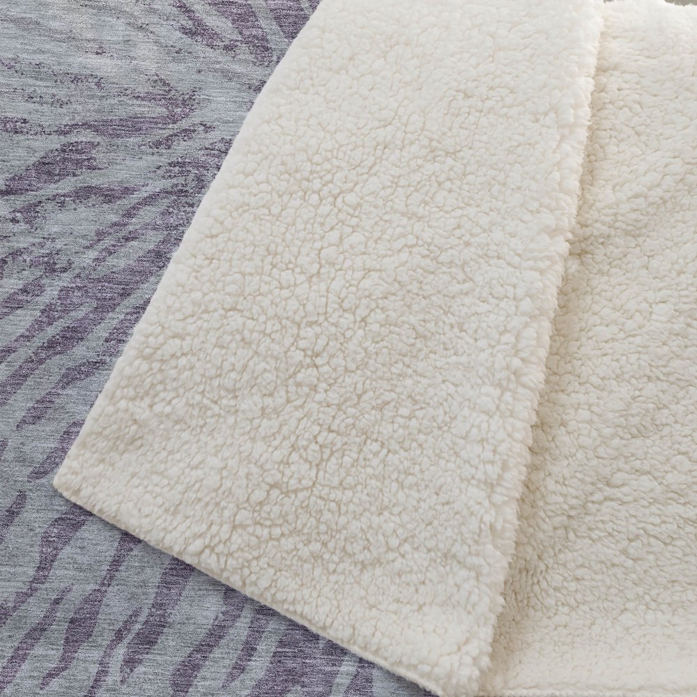 Premium Machine Washable ASB818 Purple 50" x 70" Sherpa Throw Blanket. Picture 2