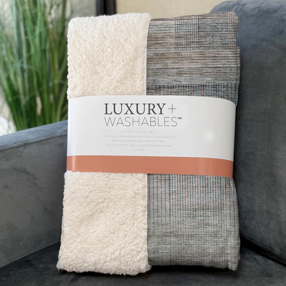 Premium Machine Washable ASB819 Copper 50" x 70" Sherpa Throw Blanket. Picture 3