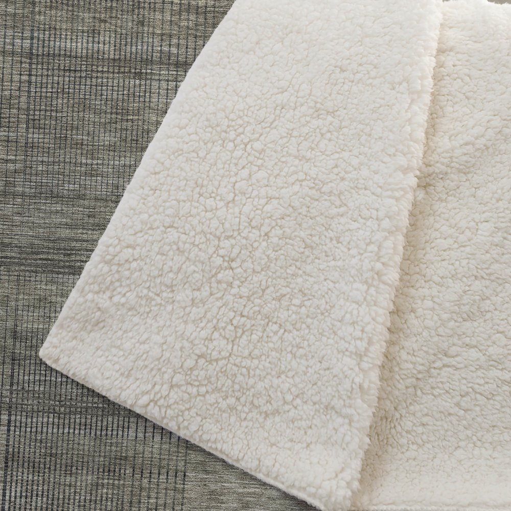 Premium Machine Washable ASB820 Brown 50" x 70" Sherpa Throw Blanket. Picture 2