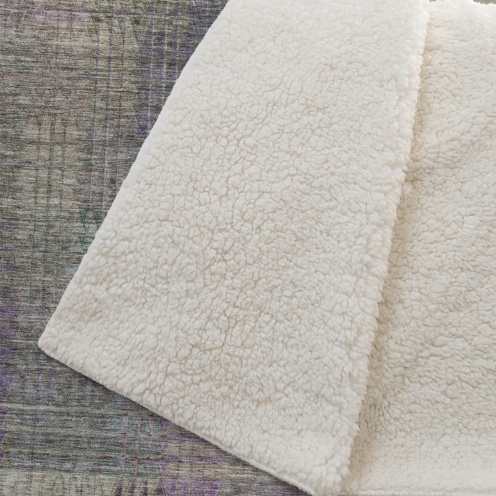 Premium Machine Washable ASB828 Plum 50" x 70" Sherpa Throw Blanket. Picture 2