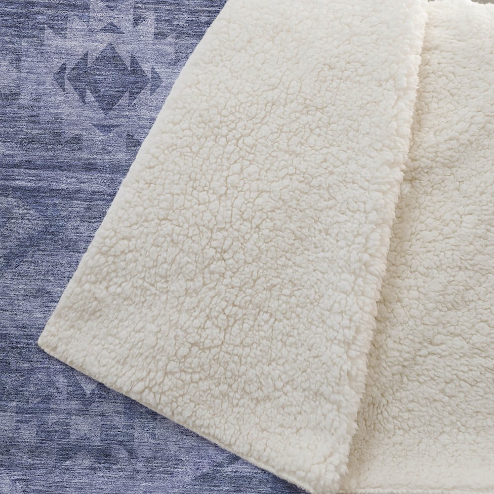 Premium Machine Washable ASB837 Navy 50" x 70" Sherpa Throw Blanket. Picture 2