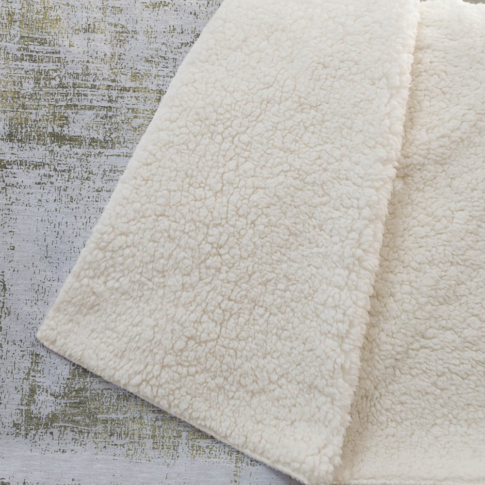 Premium Machine Washable ASB838 Pearl 50" x 70" Sherpa Throw Blanket. Picture 2