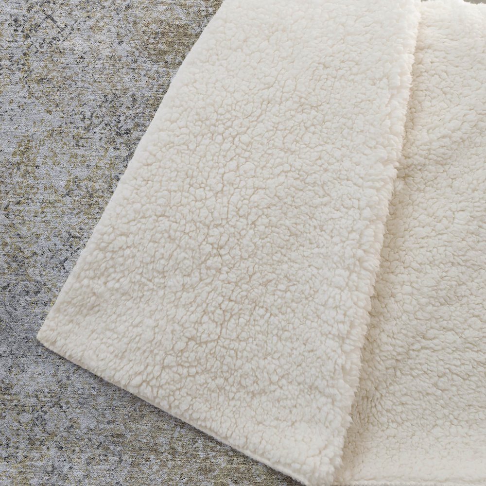 Premium Machine Washable ASB840 Brown 50" x 70" Sherpa Throw Blanket. Picture 2