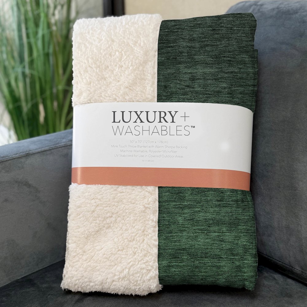 Premium Machine Washable ASB844 Emerald 50" x 70" Sherpa Throw Blanket. Picture 3