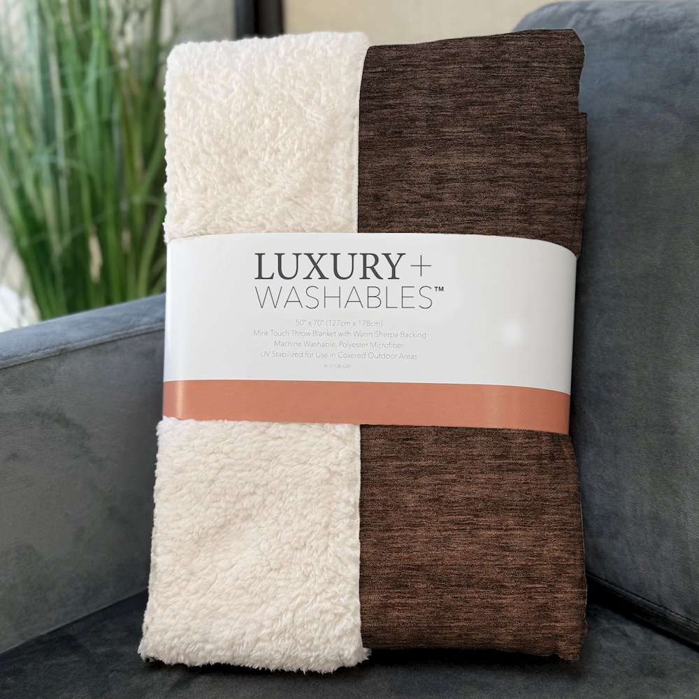 Premium Machine Washable ASB844 Paprika 50" x 70" Sherpa Throw Blanket. Picture 3