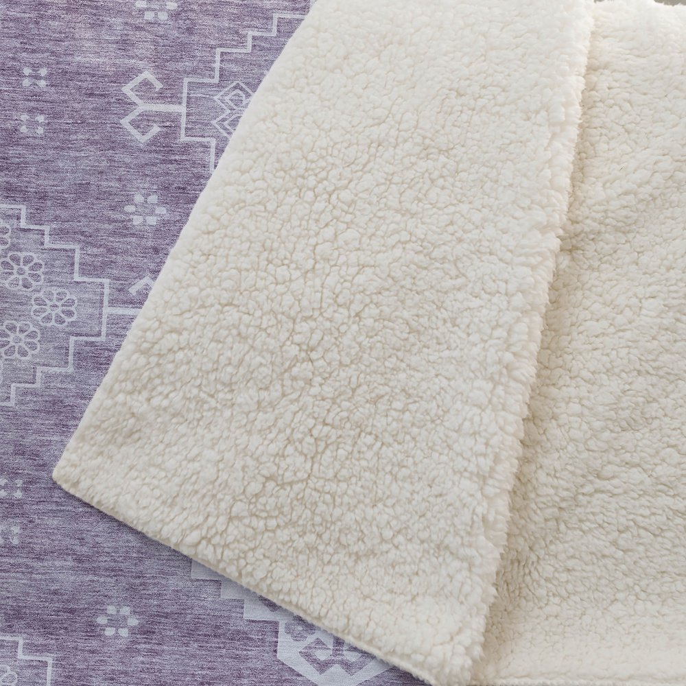Premium Machine Washable ASB847 Lavender 50" x 70" Sherpa Throw Blanket. Picture 2