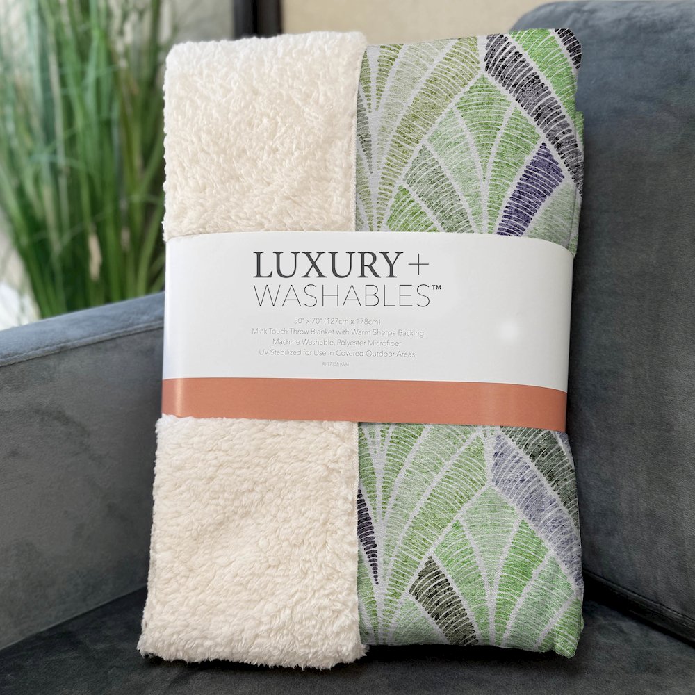 Premium Machine Washable ASB851 Green 50" x 70" Sherpa Throw Blanket. Picture 3
