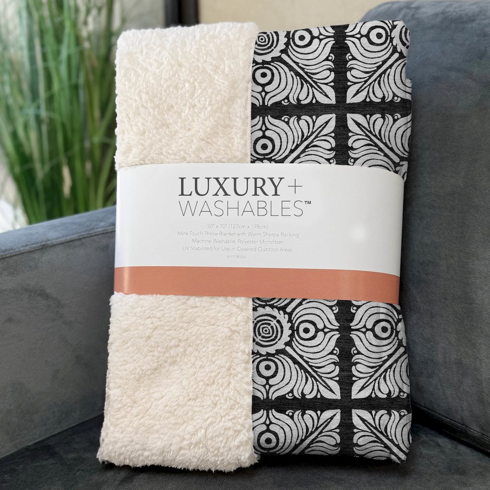 Premium Machine Washable ASB854 Black 50" x 70" Sherpa Throw Blanket. Picture 3