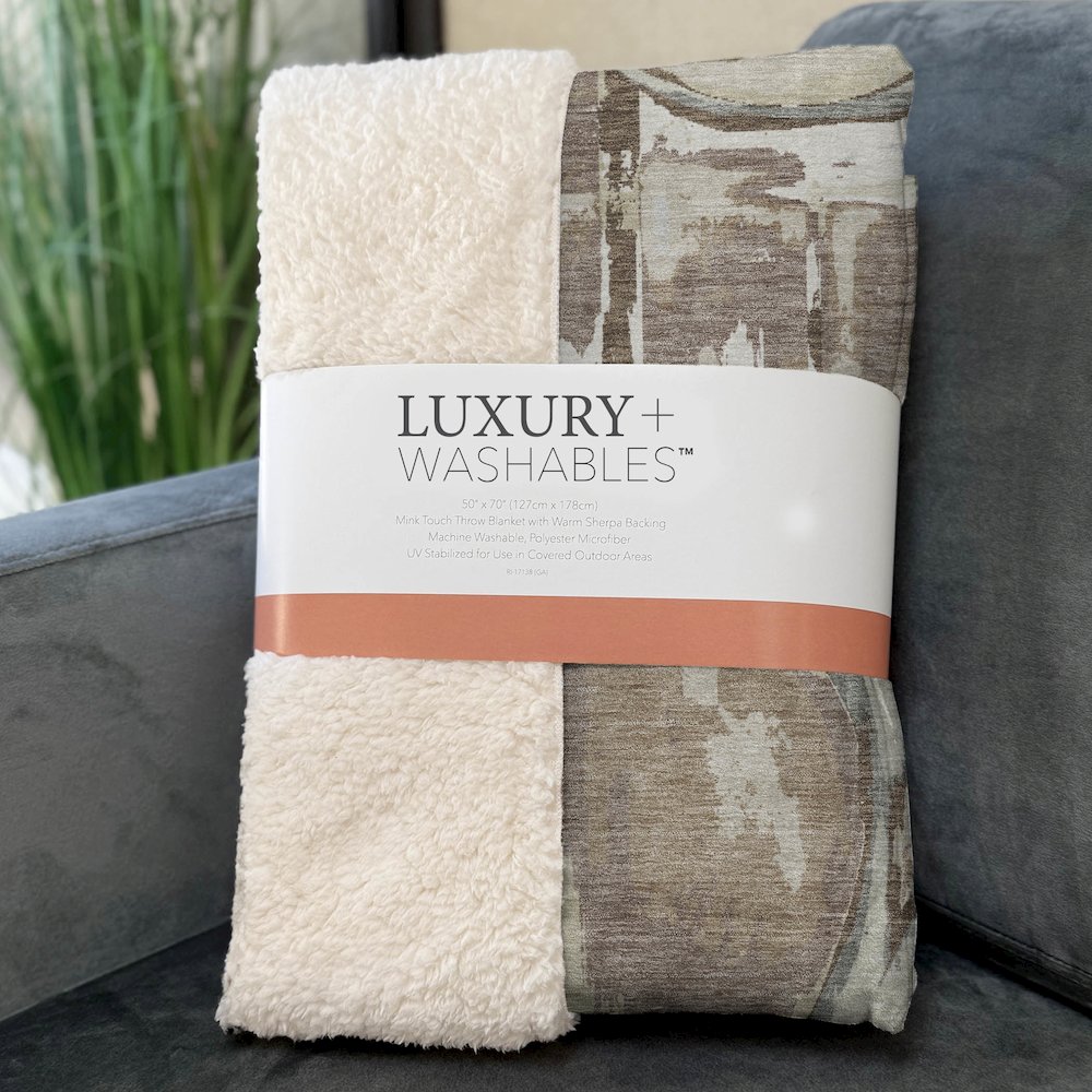 Premium Machine Washable ASB855 Mocha 50" x 70" Sherpa Throw Blanket. Picture 3