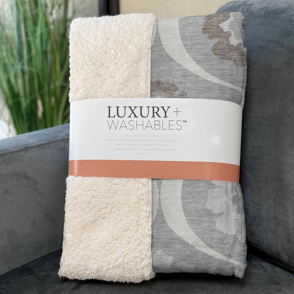Premium Machine Washable ASB858 Gray 50" x 70" Sherpa Throw Blanket. Picture 3