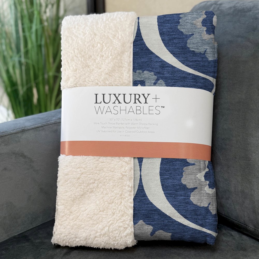 Premium Machine Washable ASB858 Navy 50" x 70" Sherpa Throw Blanket. Picture 3