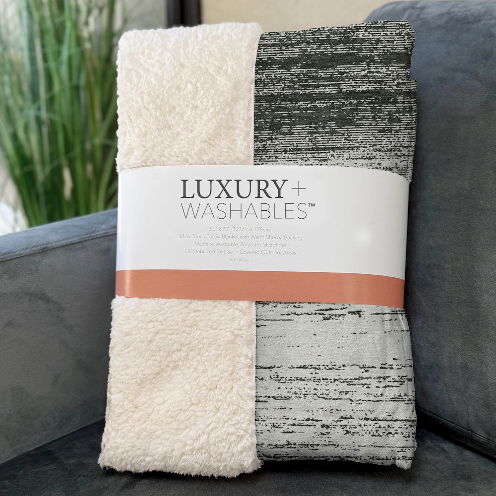 Premium Machine Washable ASB859 Black 50" x 70" Sherpa Throw Blanket. Picture 3