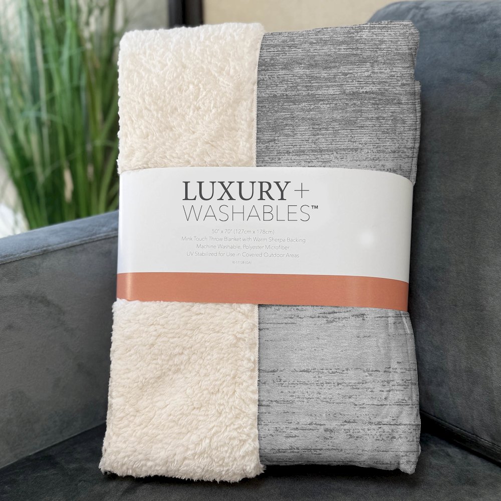 Premium Machine Washable ASB859 Gray 50" x 70" Sherpa Throw Blanket. Picture 3