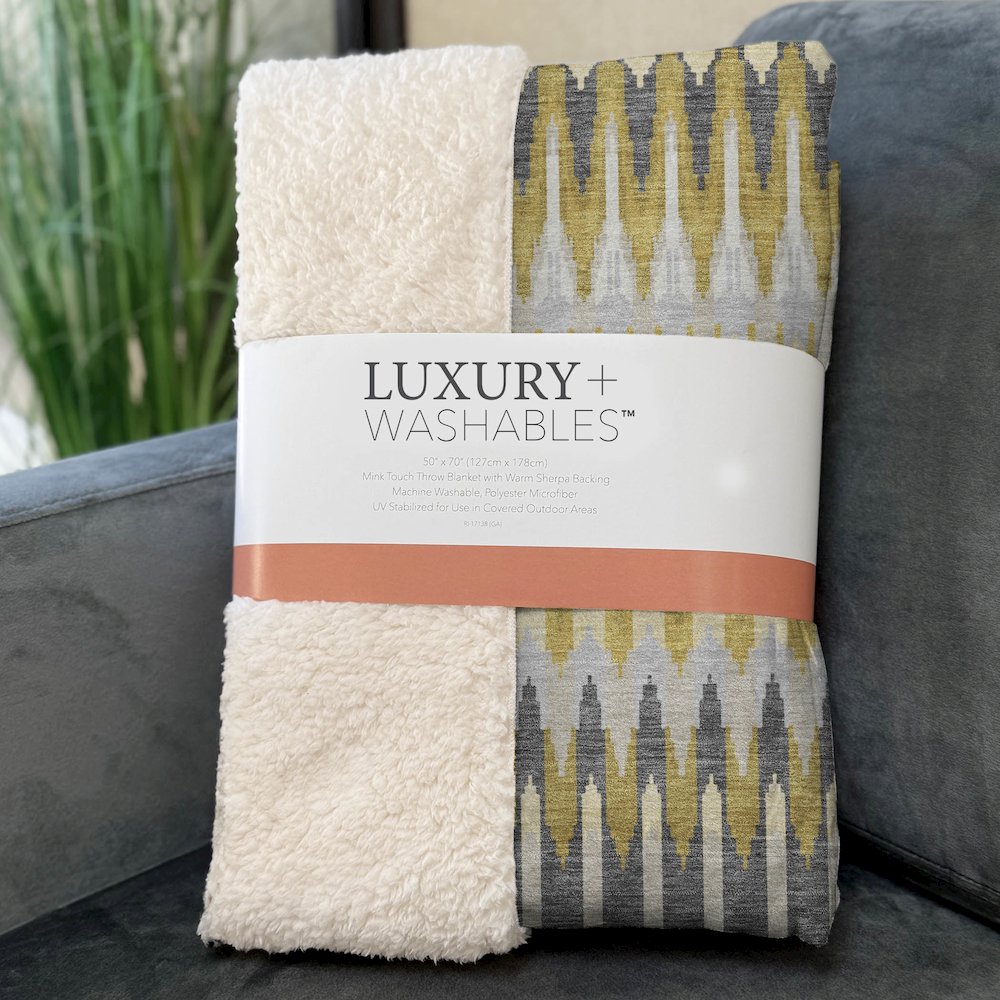 Premium Machine Washable ASB860 Gold 50" x 70" Sherpa Throw Blanket. Picture 3