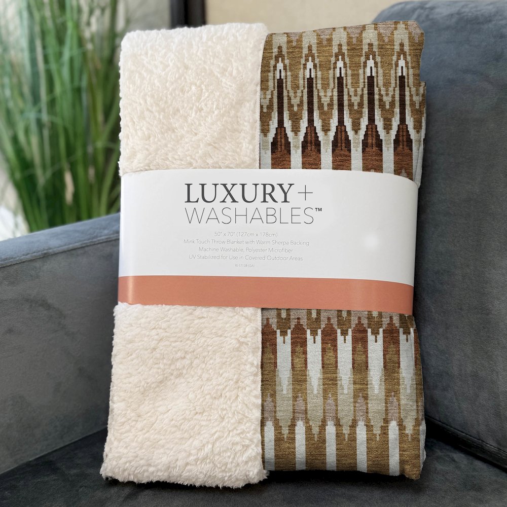 Premium Machine Washable ASB860 Terracotta 50" x 70" Sherpa Throw Blanket. Picture 3