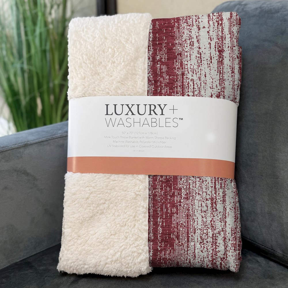 Premium Machine Washable ASB861 Merlot 50" x 70" Sherpa Throw Blanket. Picture 3
