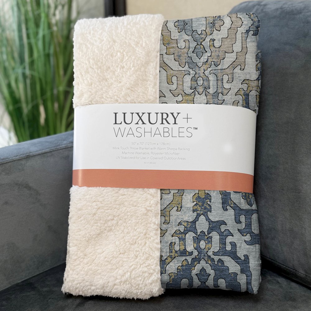 Premium Machine Washable ASB864 Sky 50" x 70" Sherpa Throw Blanket. Picture 3
